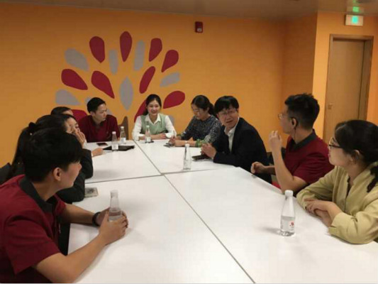 周志宏院长一行应邀参加万礼豪程教学研讨年会并看望实习学生 周志宏院长一行应邀参加万礼豪程教学研讨年会并看望实习学生