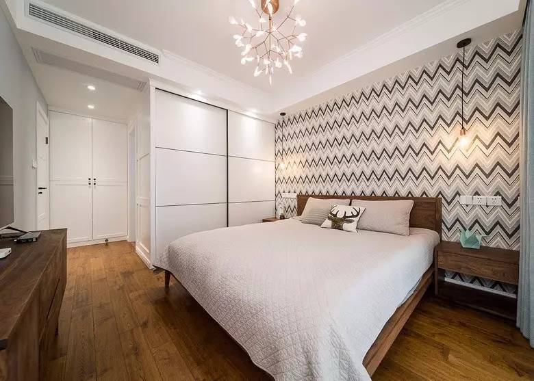 【橙多多】木地板、瓷砖，你更喜欢往卧室铺哪一种呢？ 