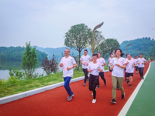 再见五四 100周年keep running