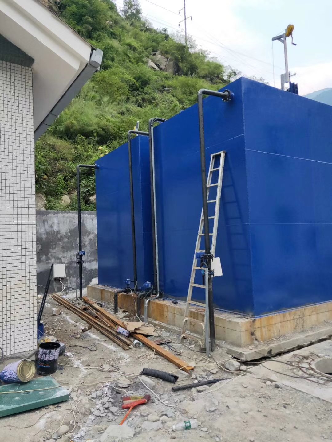 2019年8月雅安市石棉县独立工矿区处理站一体化污水设备已安装调试完成