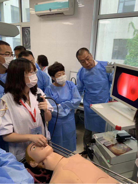 上海成运携手北京应急总院开展基层气管镜镜下介入治疗学习班 上海成运携手北京应急总院开展基层气管镜镜下介入治疗学习班