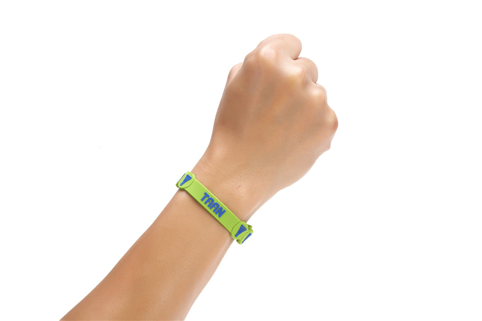 泰昂taan 羽毛球 ac 1512羽球能量运动手环 - 手胶 - 深圳市泰昂实业