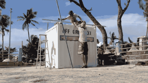 科技前沿| 小小的集装箱将改变千万人命运！从此不怕断电停水