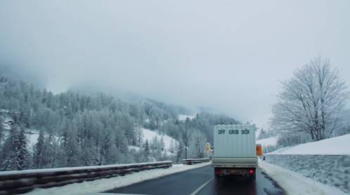 科技前沿| 小小的集装箱将改变千万人命运！从此不怕断电停水