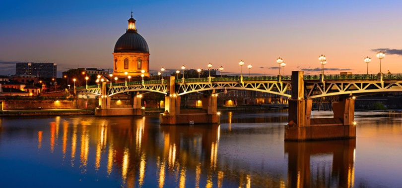 法国中世纪古堡和奇妙太空城－图卢兹与卡尔卡松