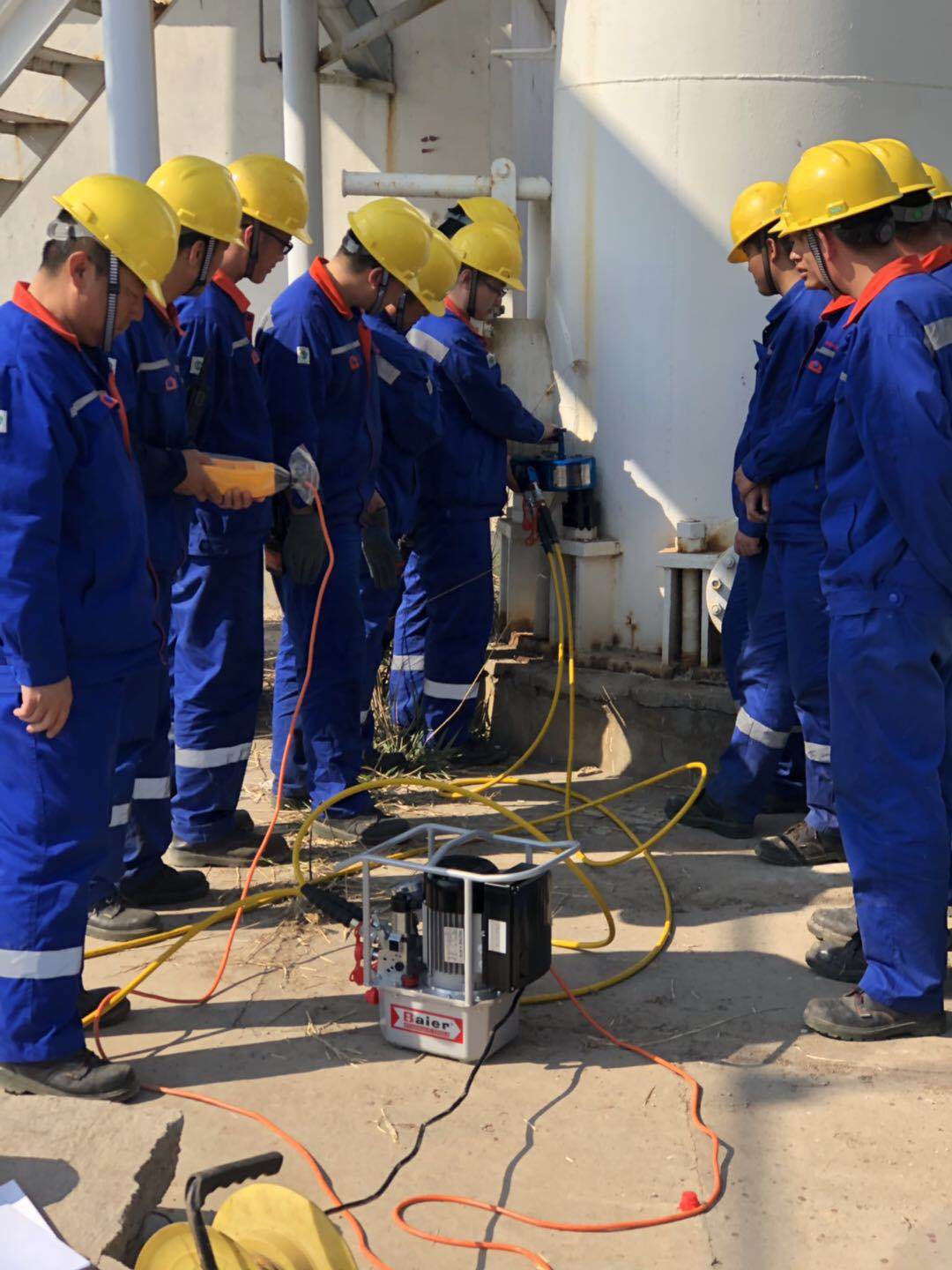 中海油下属某炼油厂选购拜尔液压扳手 中海油下属某炼油厂选购拜尔液压扳手