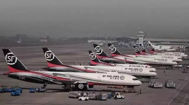 用飞机运“大包裹”！顺丰这是要干啥？