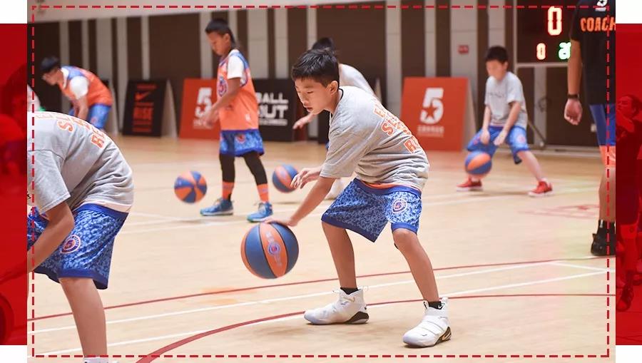 “佛祖”导师降临中国助你全面提升球技! “佛祖”导师降临中国助你全面提升球技!