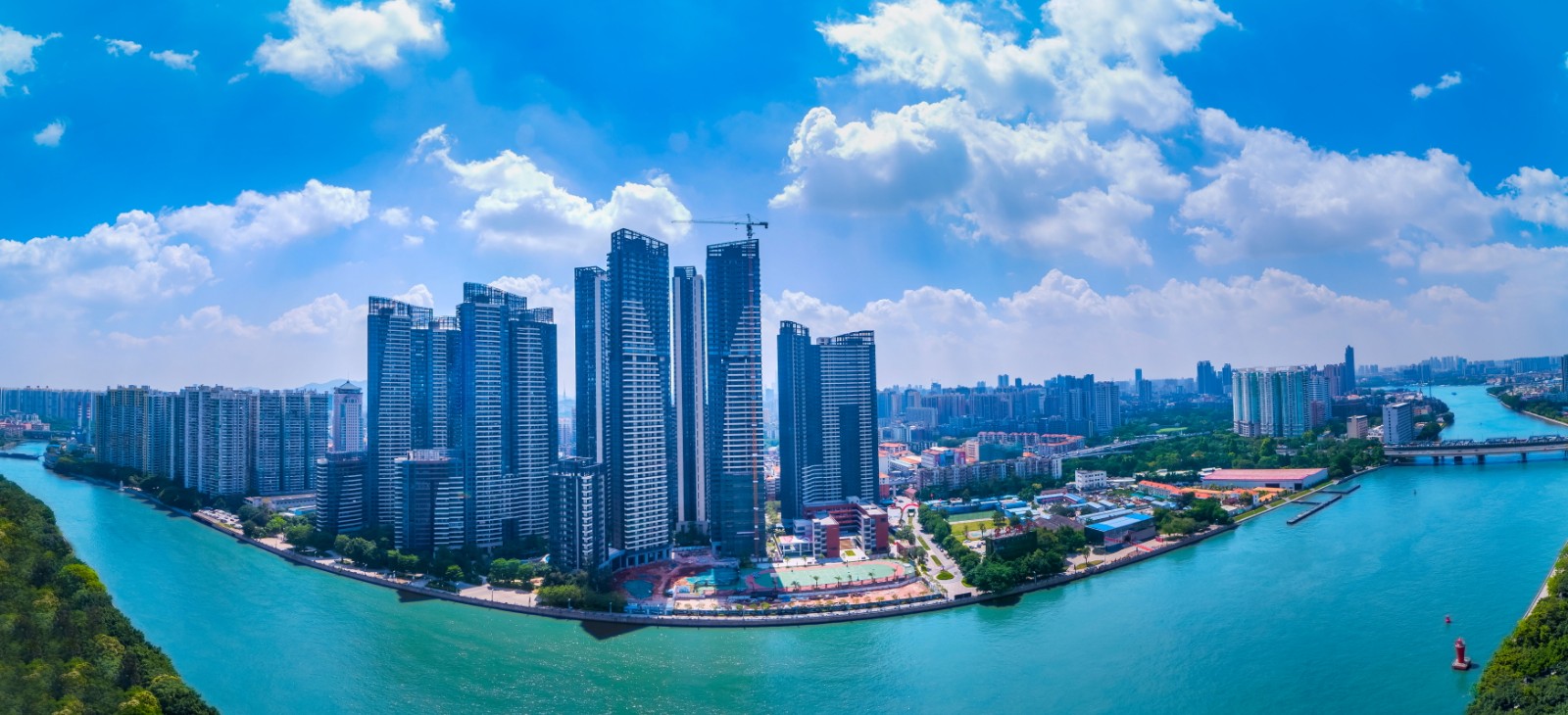 产品特点:金众·广州西关海西关海项目位于广州荔湾核心腹地,占地