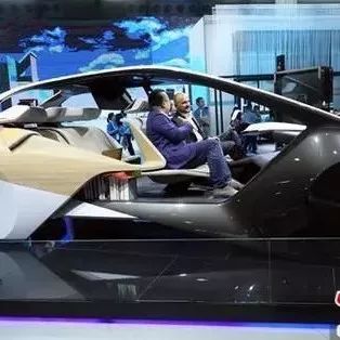 无人车上路还需要司机吗？普通人能试乘吗？出了事故算谁的？ 