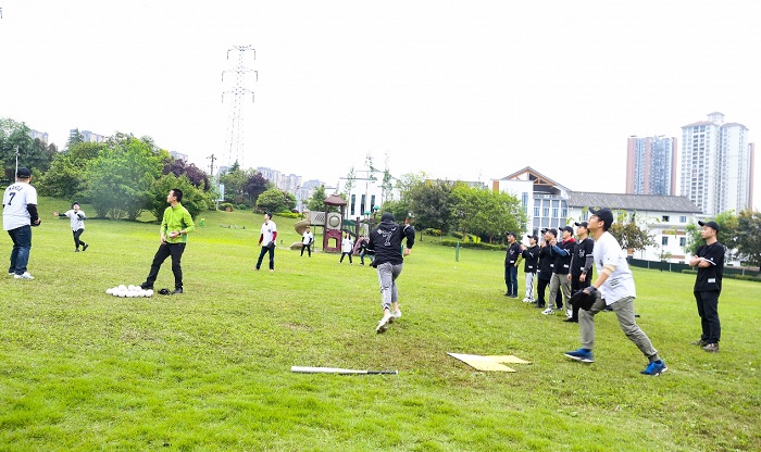 团结协作、激情飞扬 ——工艺装备室“技术交流与团队建设”活动纪实