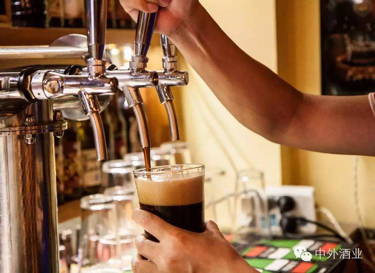 首页 啤酒设备资讯 精酿小常识 总之,用小麦芽酿制精酿啤酒是酿造性能