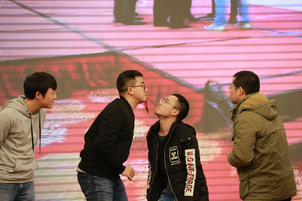 旧岁已展千重锦 新年再进百尺竿 ——记国药集团重庆医药设计院有限公司2017年度表彰大会 旧岁已展千重锦 新年再进百尺竿 ——记国药集团重庆医药设计院有限公司2017年度表彰大会