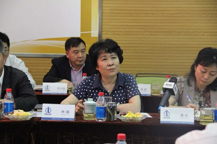 成都市武侯区林丽区长一行到访浙江省四川商会执行会长单位浙江朗佑