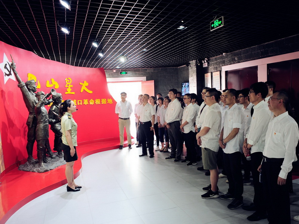 传承红色精神  坚守理想信念  ——纪念建党97周年系列活动