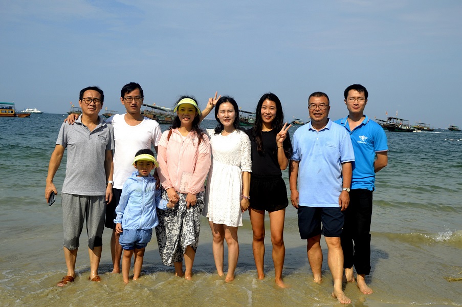 深圳市格睿特高级中学之2018年秋教师节庆典纪实系列——浓情九月，遇见更好的自己！
