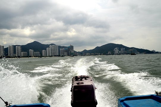 深圳市格睿特高级中学之2018年秋教师节庆典纪实系列——浓情九月，遇见更好的自己！