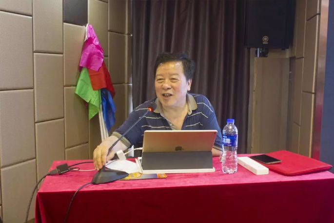 新课程研究院成功举办全国高中生物奥赛教练高端研讨会