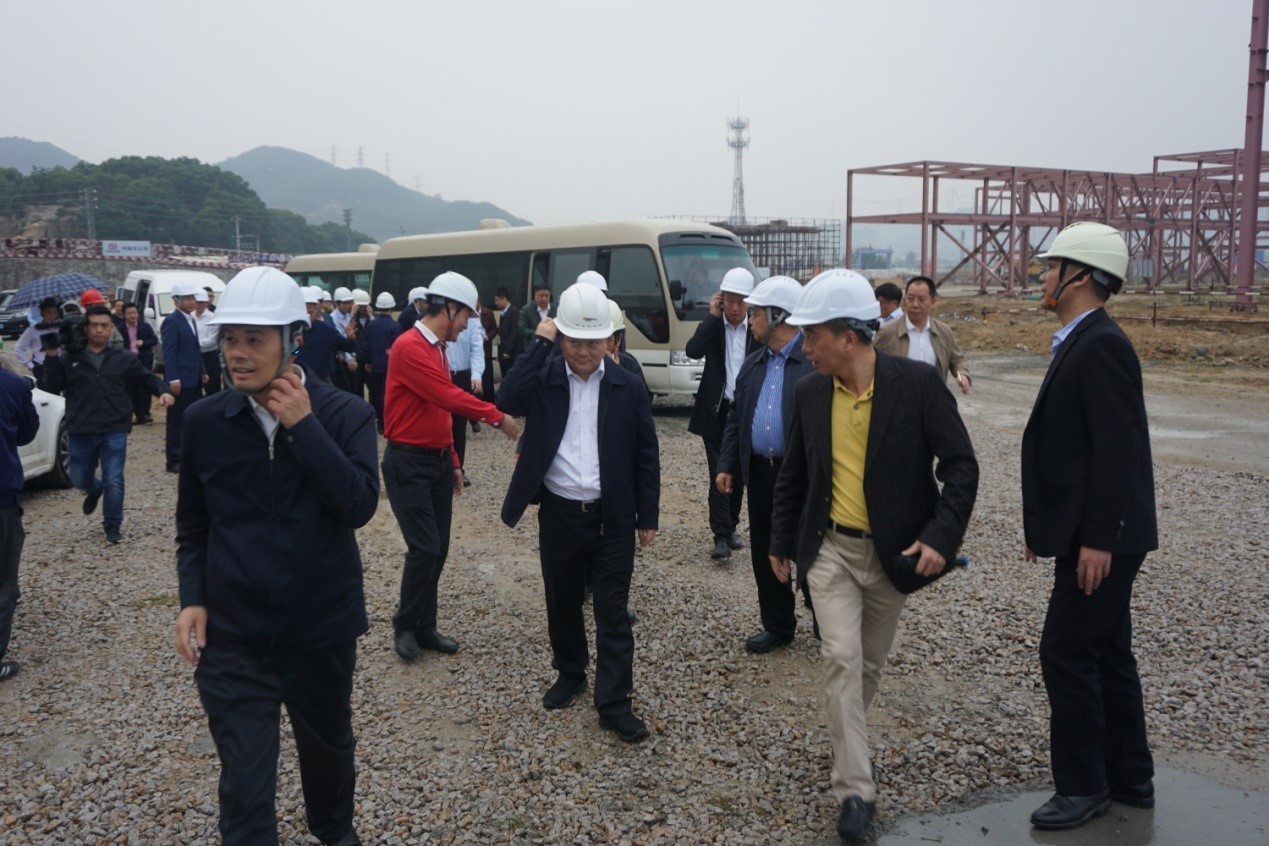 潮州市委书记刘小涛陪同汕头市党政考察团 调研华丰中天LNG储配站 潮州市委书记刘小涛陪同汕头市党政考察团 调研华丰中天LNG储配站