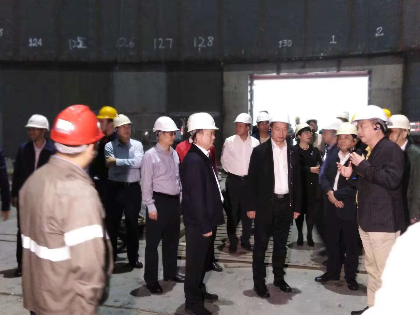 潮州市委书记刘小涛陪同汕头市党政考察团 调研华丰中天LNG储配站 潮州市委书记刘小涛陪同汕头市党政考察团 调研华丰中天LNG储配站