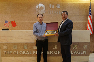 Warmly Welcome Mr. Francisco of Mexico to Visit Our Company!