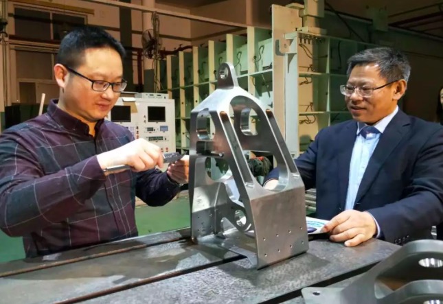 人物专访 | 突破“天花板”——北航王华明院士访谈录