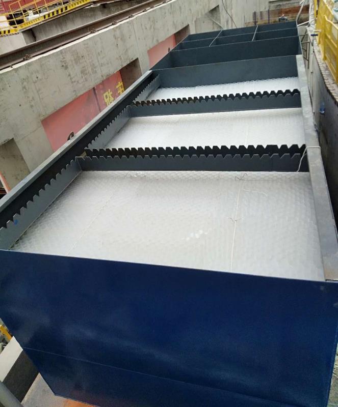 中鐵工程地鐵盾構污水處理系統安裝調試中