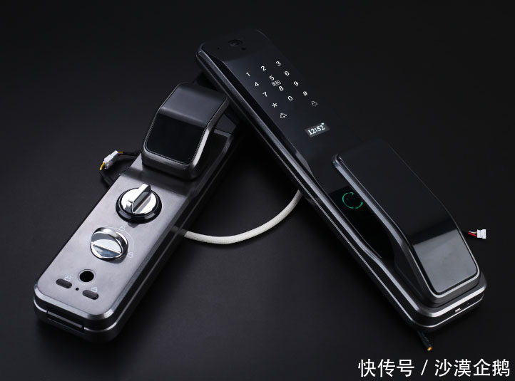 指纹锁行业再爆黑科技!“三维一体”可视指纹锁来袭 指纹锁行业再爆黑科技!“三维一体”可视指纹锁来袭