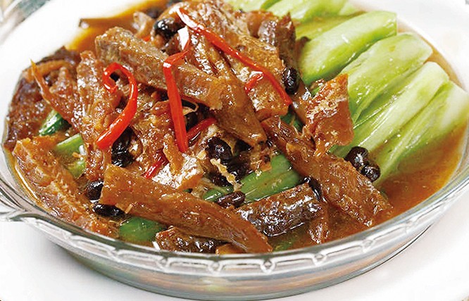 豆豉鲮鱼炒油麦菜