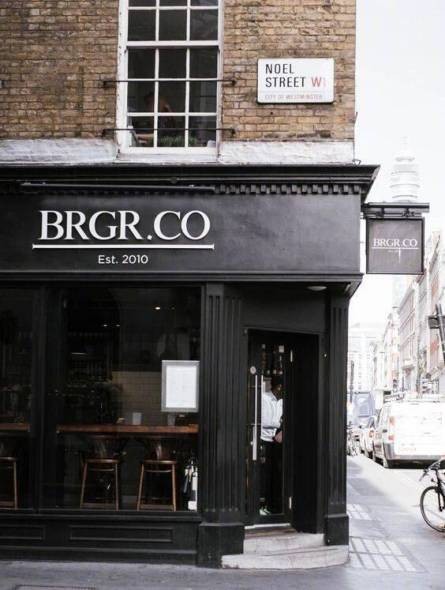 通過門頭設計　打造極具吸引力的門面形象