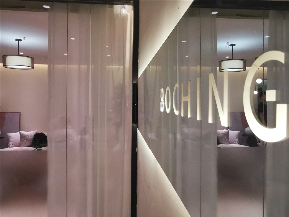 店面裝修設(shè)計(jì)價(jià)格預(yù)算是多少？店面裝修要注意什么？