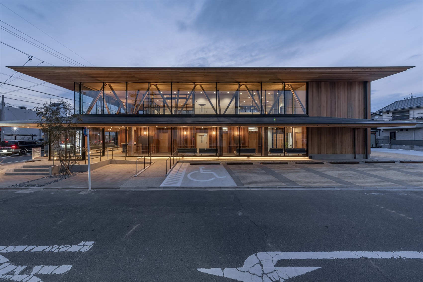 空間設(shè)計案例：日本竹中診所 醫(yī)療診所設(shè)計鑒賞