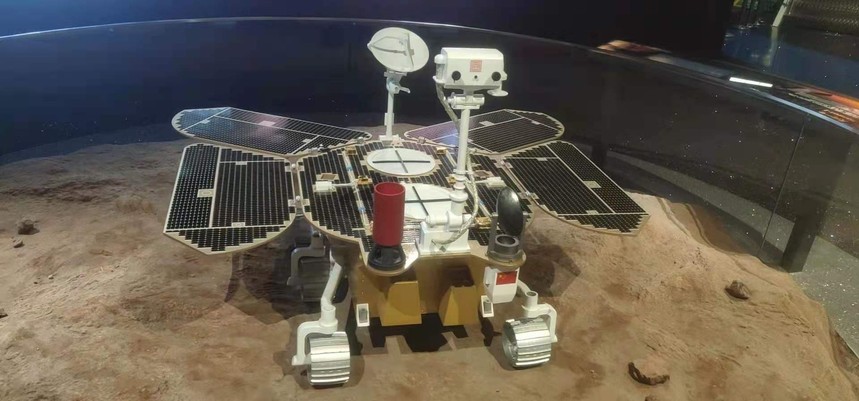 天问一号模型 - 航空航天模型 - 武汉皓胜模型设计有限公司