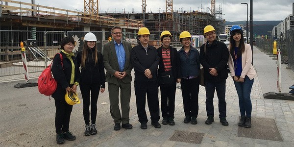 Eine Delegation der Quotenabteilung des Ministeriums für Wohnungswesen und Stadt-Land-Entwicklung 