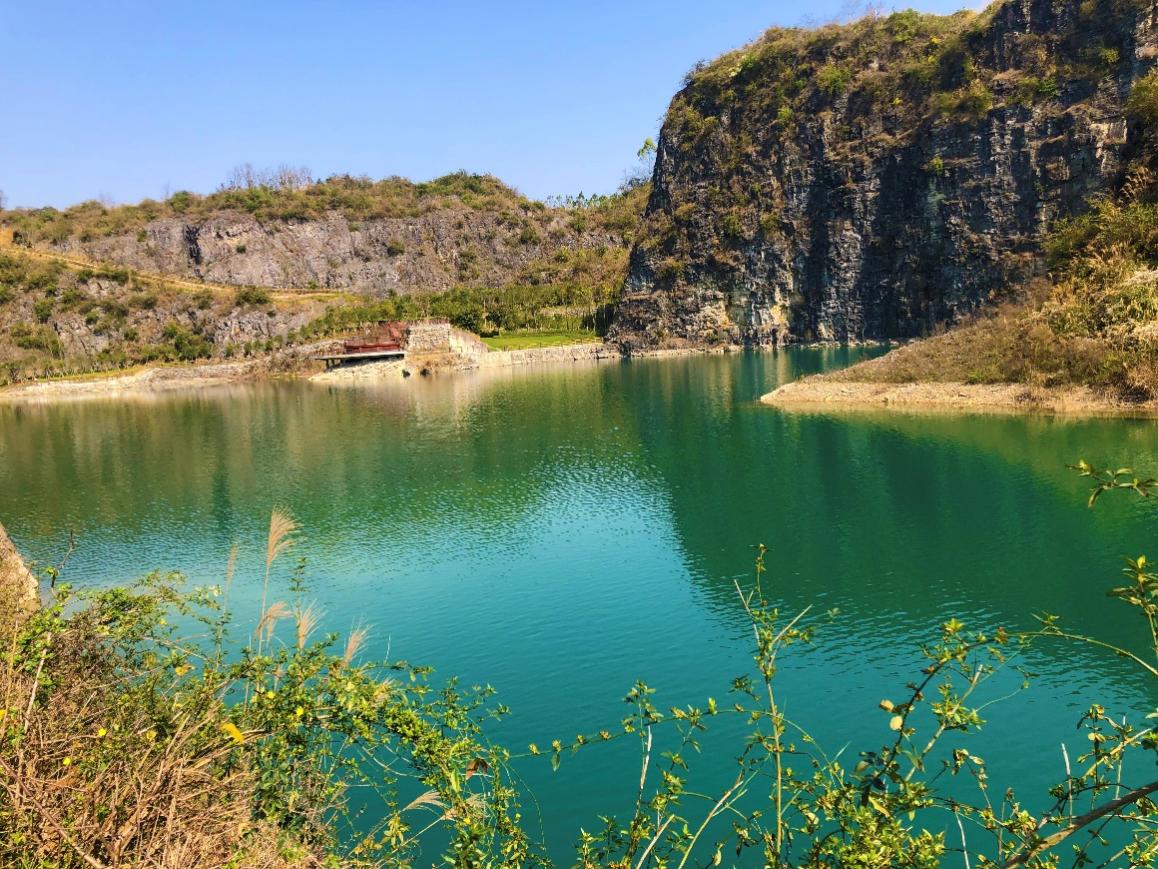 与美丽相伴 携幸福同行 ——国药集团重庆医药设计院有限公司开展迎“三八节”主题踏青活动