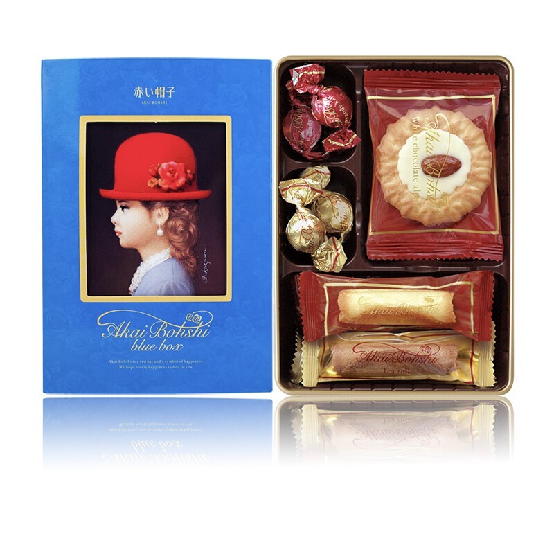 Red hat cookies imported from Japan 65.6g in 10 blue gift boxes