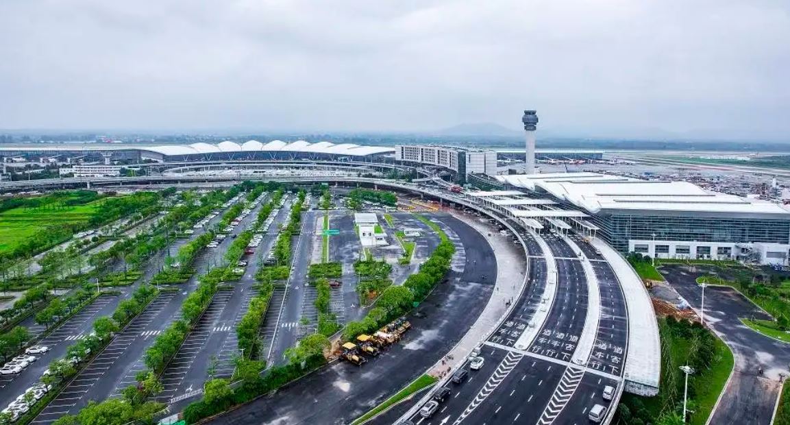 南京禄口国际机场采用耐氏平移门机RB600