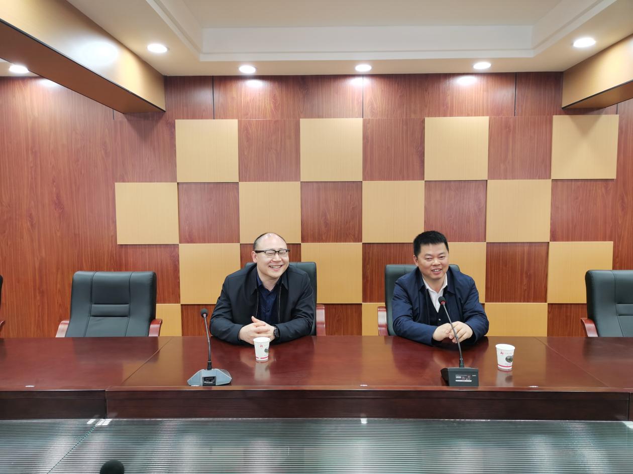 国药集团重庆医药设计院有限公司总经理龚道坤带队调研奉节县鹤峰乡、兴隆镇回龙村乡村振兴工作