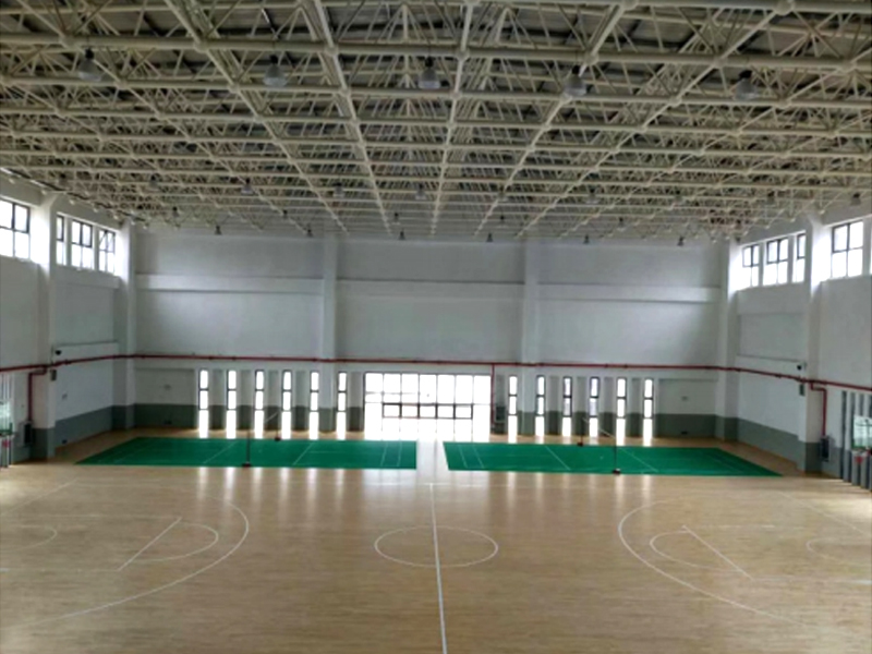 梓山湖学校田径场面层及其配套设施工程