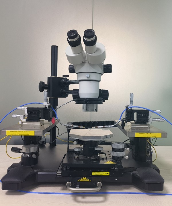 6-inch manual probe station