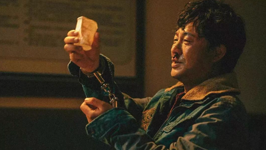 《狂飙》爆火,他们凭什么“老来得粉”? 《狂飙》爆火,他们凭什么“老来得粉”?