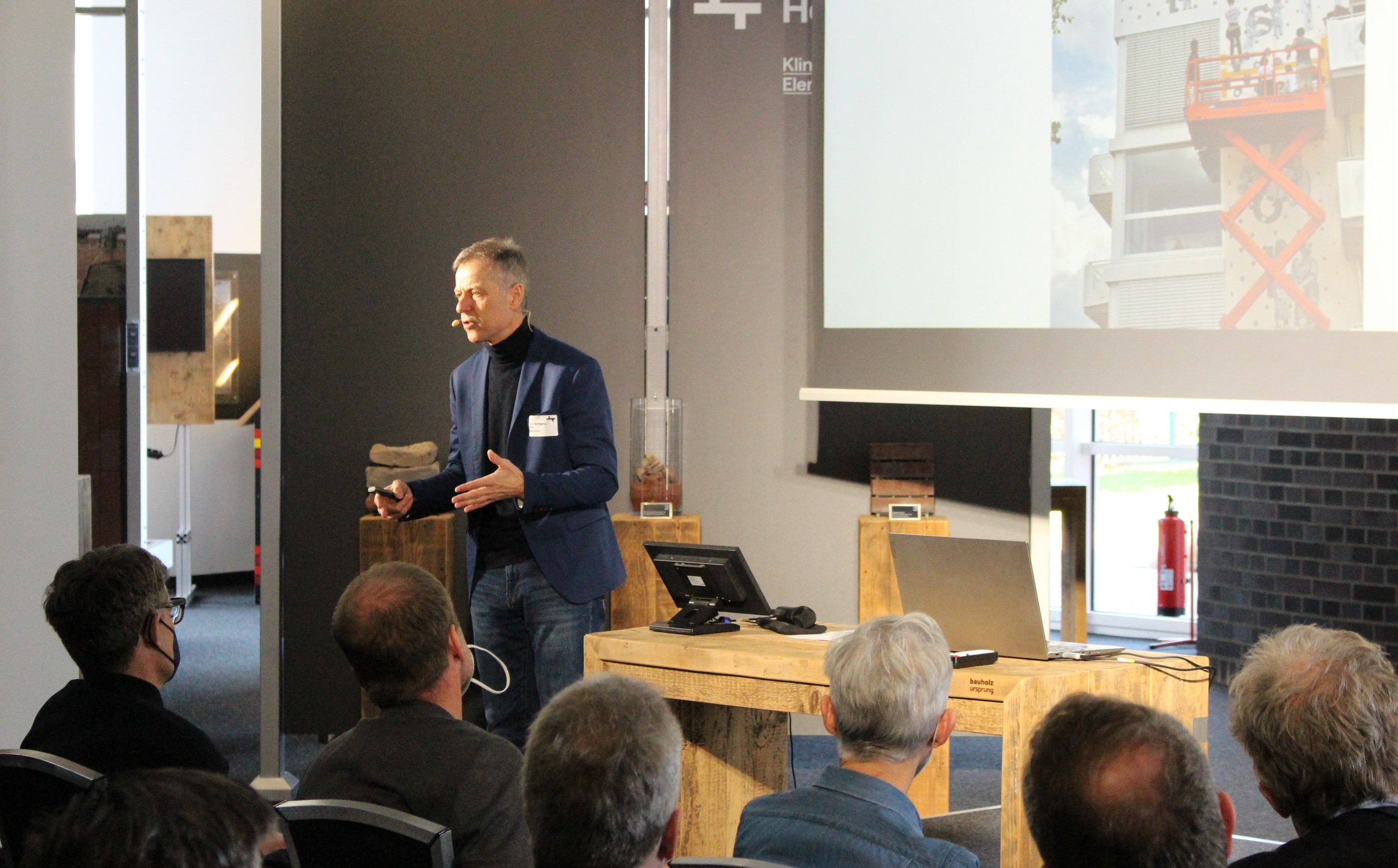 WOLFGANG FREY BEIM HAGEMEISTER ARCHITEKTUR-SEMINAR