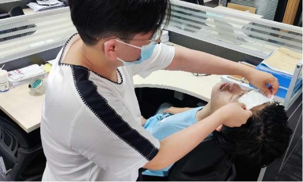 联防联控,助力安全生产——新烽光电“智慧湖泊系统工程--综合信息平台项目部”开展应急演练 联防联控,助力安全生产——新烽光电“智慧湖泊系统工程--综合信息平台项目部”开展应急演练
