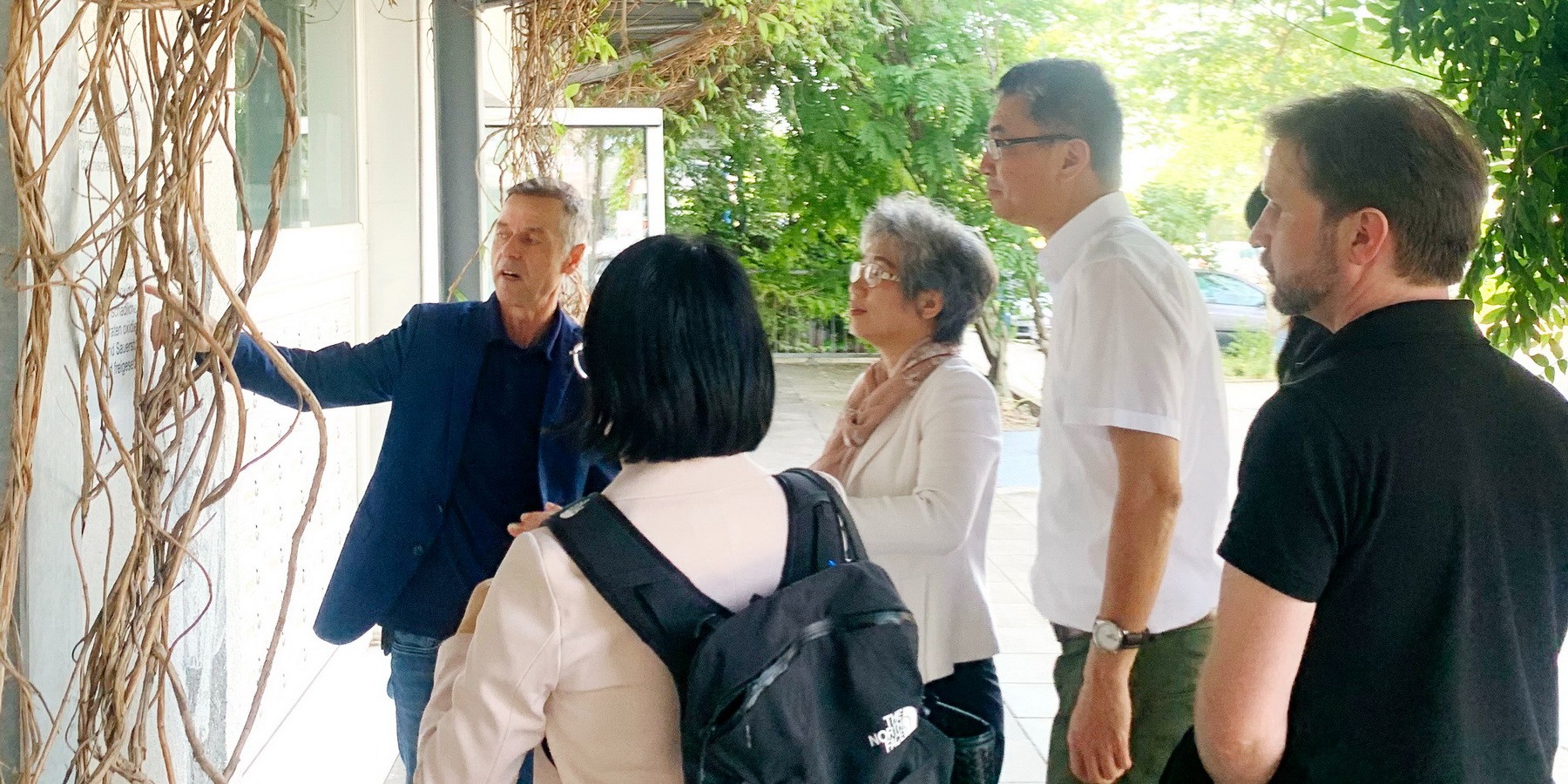 Shenzhen Academy of Building Sciences besucht die Frey-Gruppe, um Erfahrungen mit kohlenstofffreien 