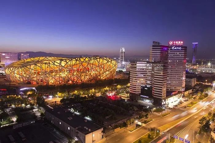 除了夜市和灯光秀,夜间经济还要有什么? 除了夜市和灯光秀,夜间经济还要有什么?