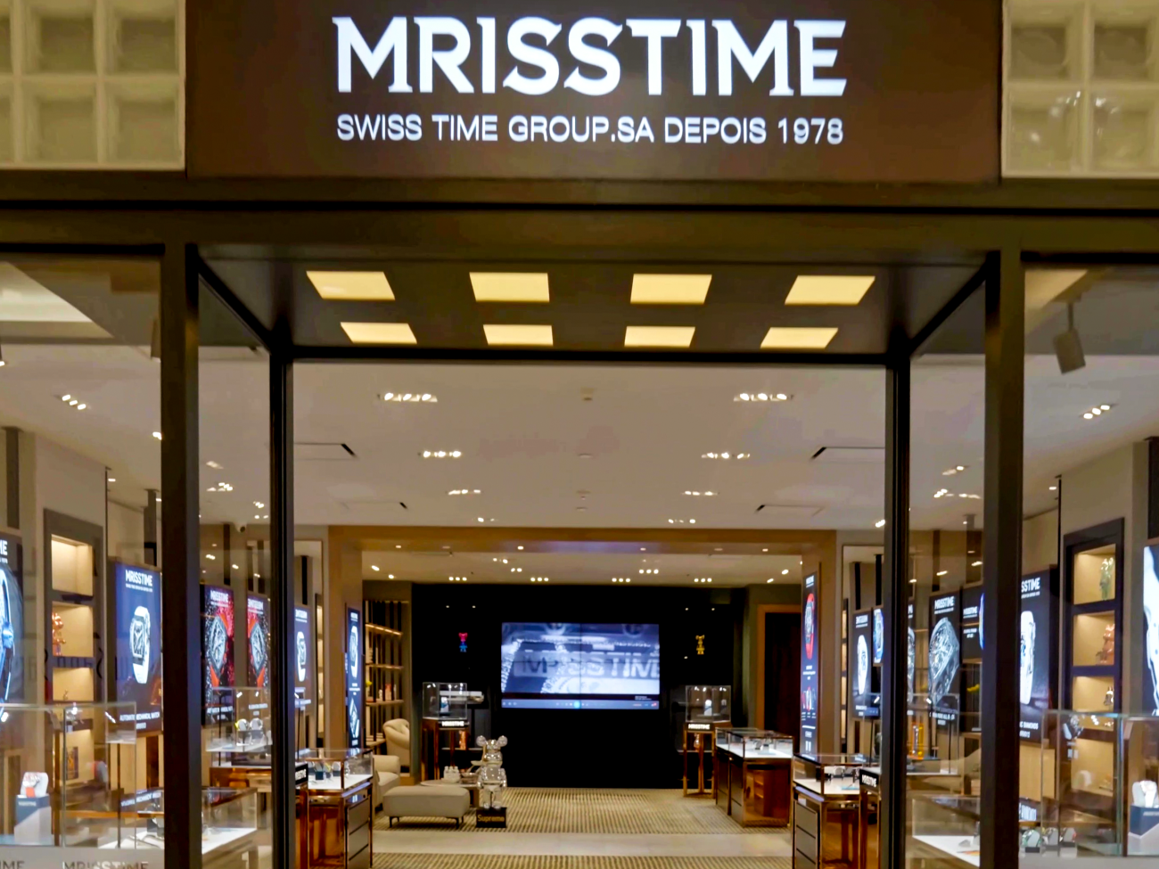 Shining Debut! The Grand Opening of MRISSTIME's Flagship Store in Xi'an