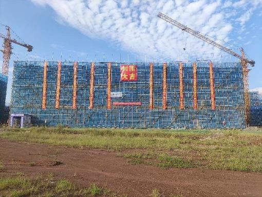 公司总承包重庆科瑞项目主体结构顺利封顶