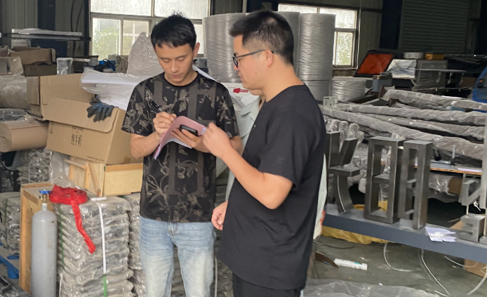 六新集團(tuán)開展節(jié)前安全生產(chǎn)專項(xiàng)檢查 六新集團(tuán)開展節(jié)前安全生產(chǎn)專項(xiàng)檢查