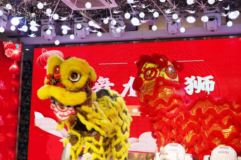 武汉新烽光电新春团年宴 | 致敬2023，展望2024
